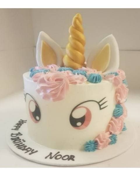 White Unicorn Face Cake