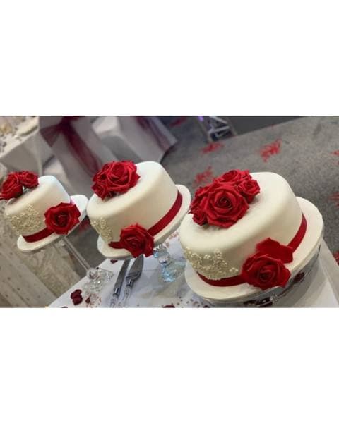 Trio Red Rose Cakes